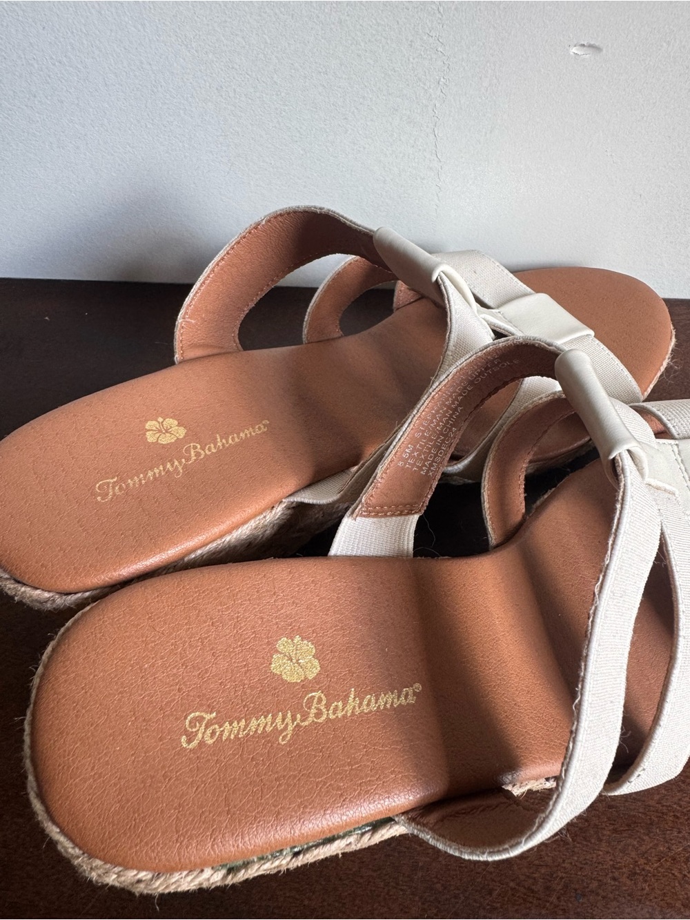 Tommy Bahama Cream Wedge Sandals Slip-On Espadrille - Picture 5 of 5